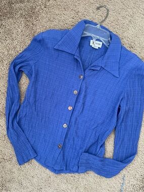 Vintage K Studio Made in‎ USA Button up blouse with open back